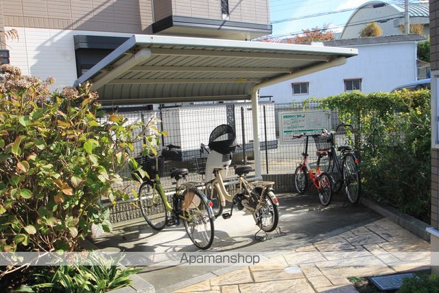 サニーコートの玄関写真
