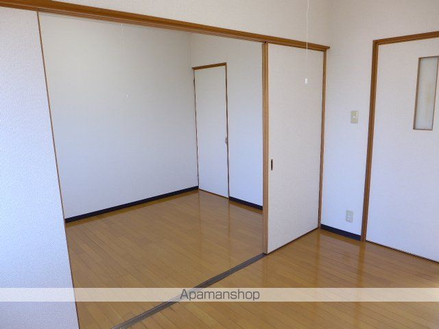 ベルーナIIの内装写真