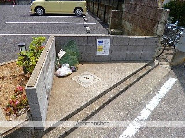 ヴィラフェニックスの玄関写真