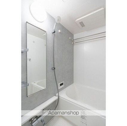 コンフォリア東上野[1K/25.06m2]のバス