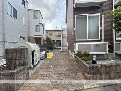 レオパレスエターナル[1K/19.87m2]のエントランス