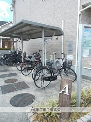 サンリット　パレスＡ[2LDK/57.22m2]の駐車場