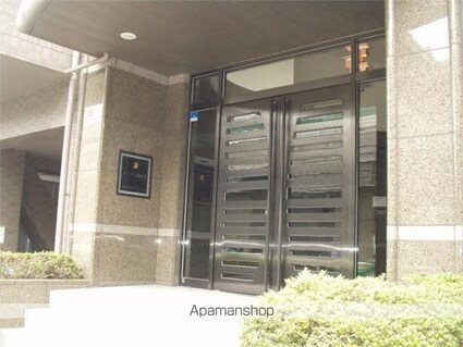 ルーブル南麻布[1K/30.75m2]のエントランス