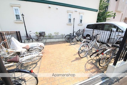 Ｏｒｃｈｉｄ[1R/26.61m2]の共用部1