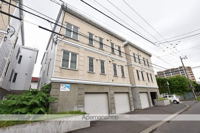 CASA西町グランデA棟の外観写真