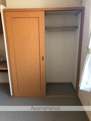 レオパレスグリーンパル滝道[1K/28.02m2]の収納