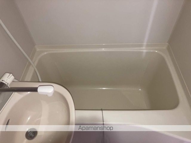 レオパレスメローネVの内装写真