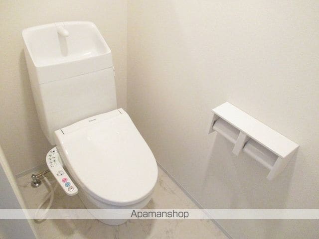 トリコロールIIIの内装写真