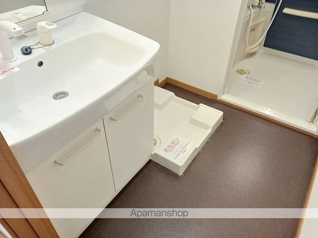 フランシーズ コート Aの内装写真