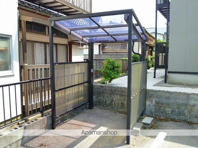 亀幸園ハイツの外観写真