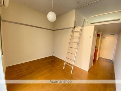 メゾン松島町[1K/19.87m2]のリビング・居間