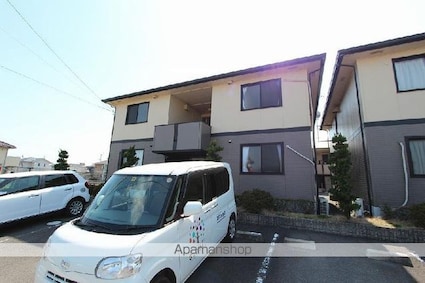 セジュール松縄　Ｂ棟[2DK/50.12m2]の外観3