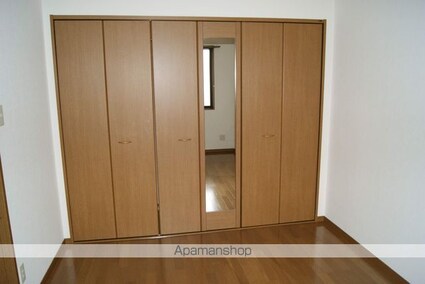 ルミナスハイツ[2LDK/57m2]の収納