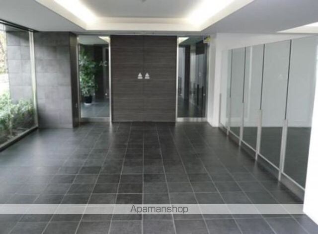 ＰＲＩＭＥ　ＵＲＢＡＮ　東中野　ＣＯＵＲＴ[1LDK/44.31m2]のエントランス6