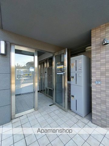エルカーサ正雀Iの玄関写真