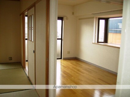 カーサ名郷田[2DK/45.36m2]のリビング・居間2