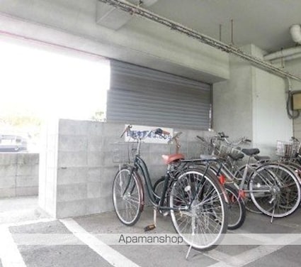 グランドールオオニシ[3DK/60m2]の共用部1