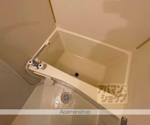 バインオークCENTの内装写真