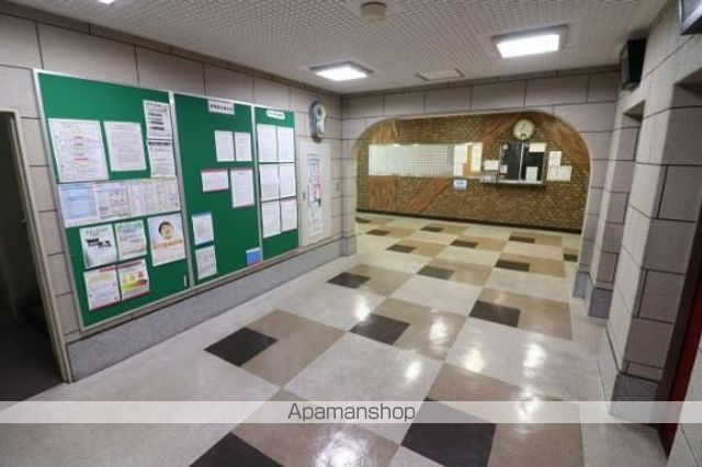 日商岩井京橋ハイツの内装写真