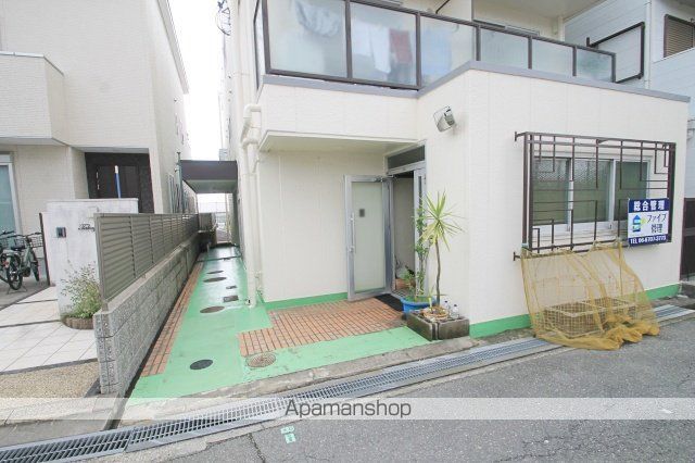 プレミアムYTの玄関写真