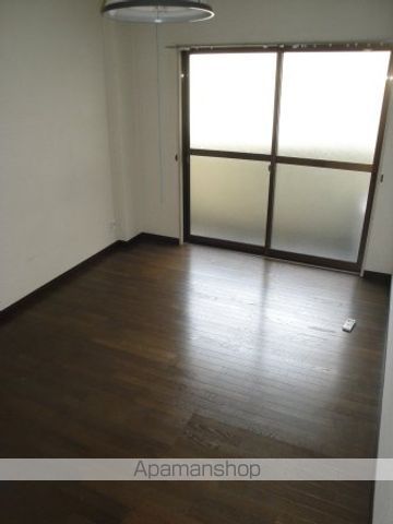 ラセーヌの内装写真