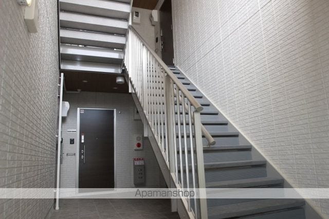 クレールウエストの玄関写真