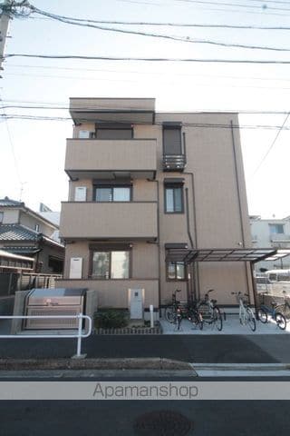 シャルマン高畑の外観写真