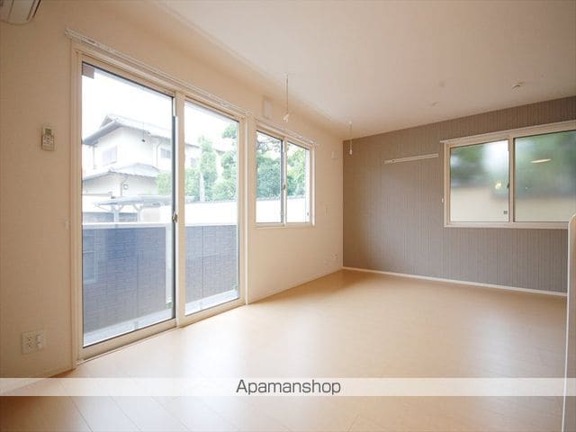 ヴィラ柴田中居の内装写真