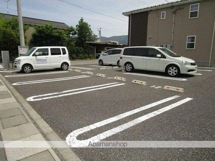 ブルーラグーン　Ⅰ[1LDK/46.71m2]の駐車場