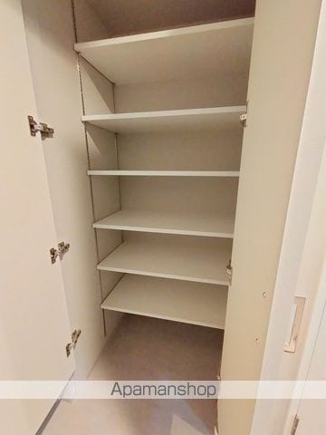 ワーヴ大阪本町の内装写真