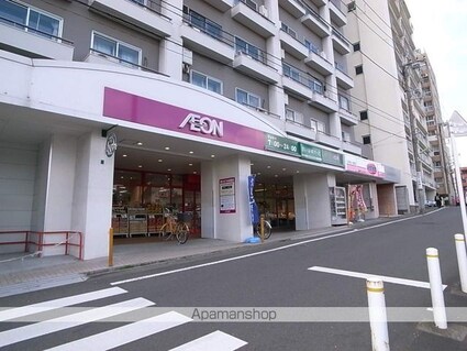 東京都世田谷区代田２丁目[1SLDK/40.42m2]の周辺4