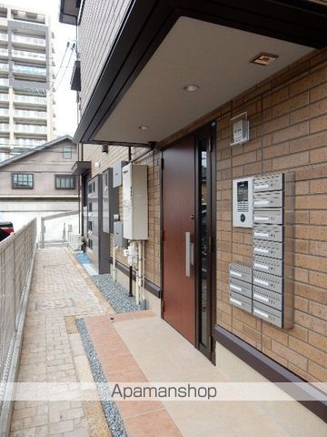 岡山県岡山市北区津島笹が瀬[1DK/33.14m2]のエントランス