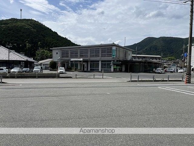 植木野ハウス B棟の周辺写真