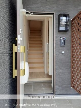 ディリジェントテン[2LDK/58.6m2]の玄関