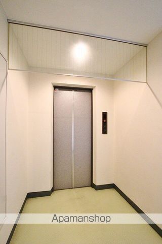 MEAYAHB.の内装写真
