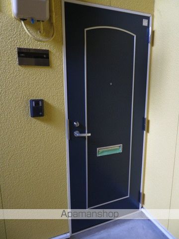 パティオ緑ヶ丘B棟の玄関写真