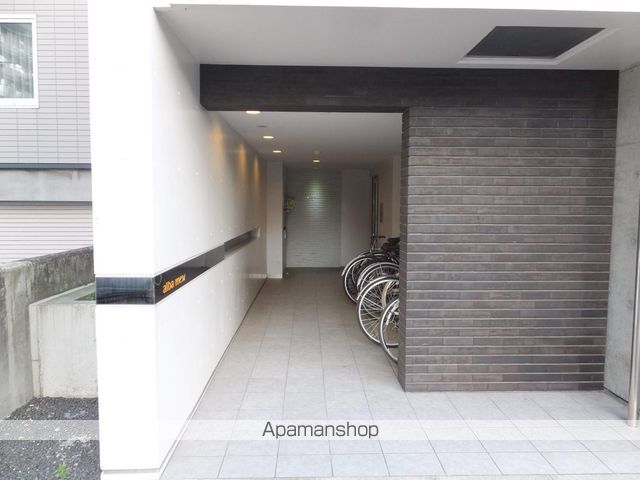 アルバミュウの玄関写真