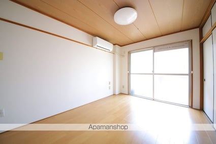 グリーンハイム多摩[1K/20.15m2]のリビング・居間