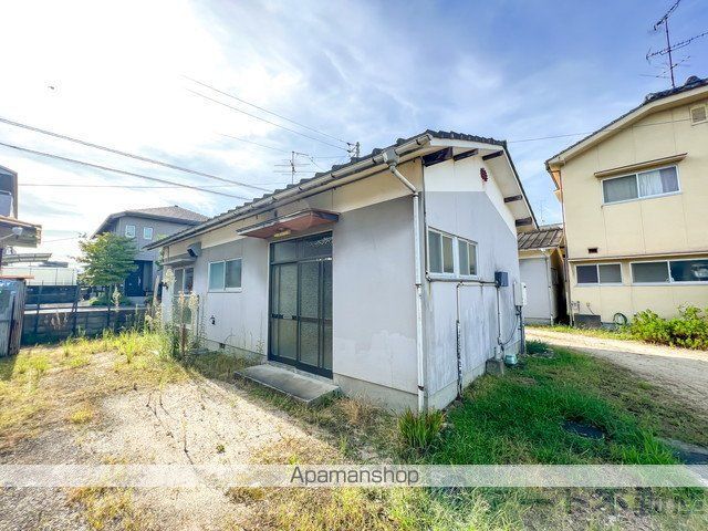 北久米町宮内貸家の外観写真