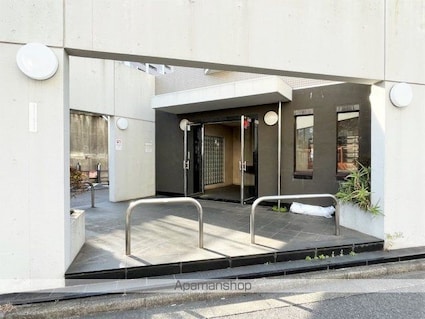ハイネスプラザ新宿５[1R/20.7m2]の共用部1