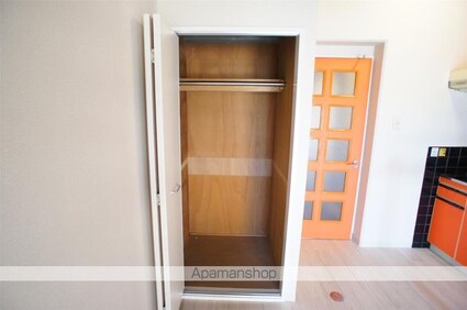 メモリアルハイツ[1R/23.68m2]の収納