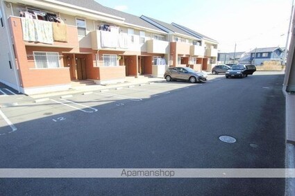 アルドーレ　Ⅰ[2DK/42.98m2]の駐車場