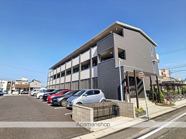 シェノン二本木新町の外観写真