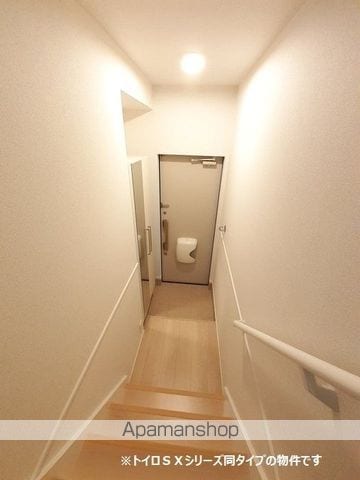 レゾナンスの内装写真