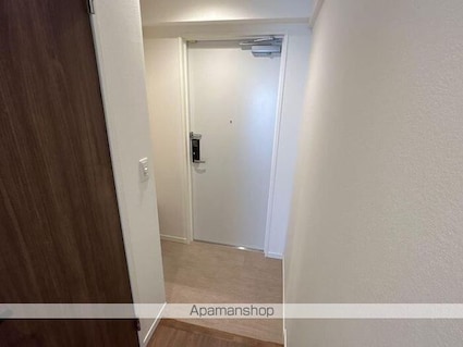 東京都中野区南台５丁目[1LDK/41.78m2]の玄関