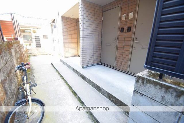 ベルリード草牟田の玄関写真