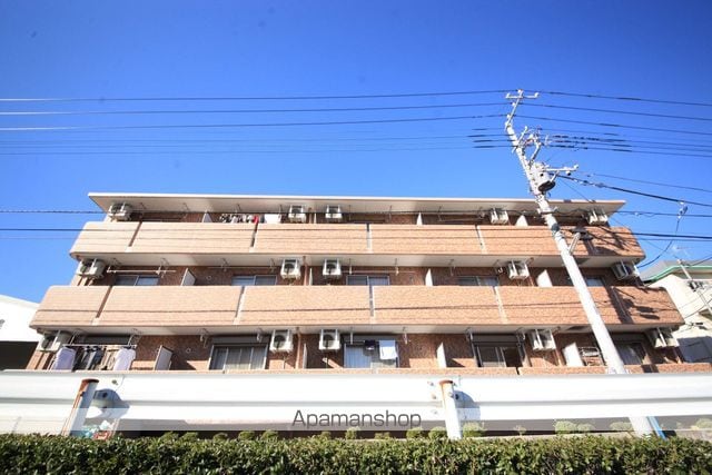 ラミアールさつきの外観写真