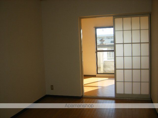 グレイス第2マンションの内装写真