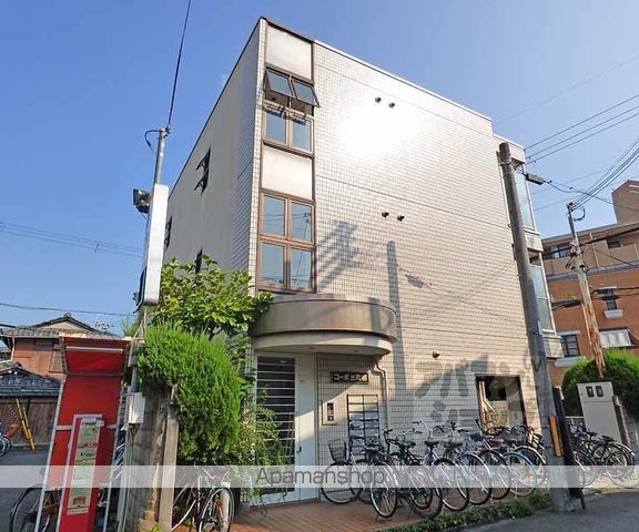 コーポ出町柳の外観写真