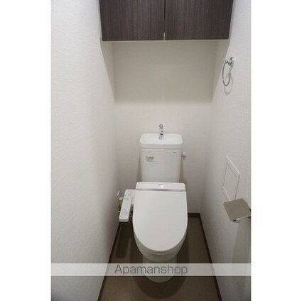 コンフォリア世田谷上馬[1K/25.41m2]のトイレ